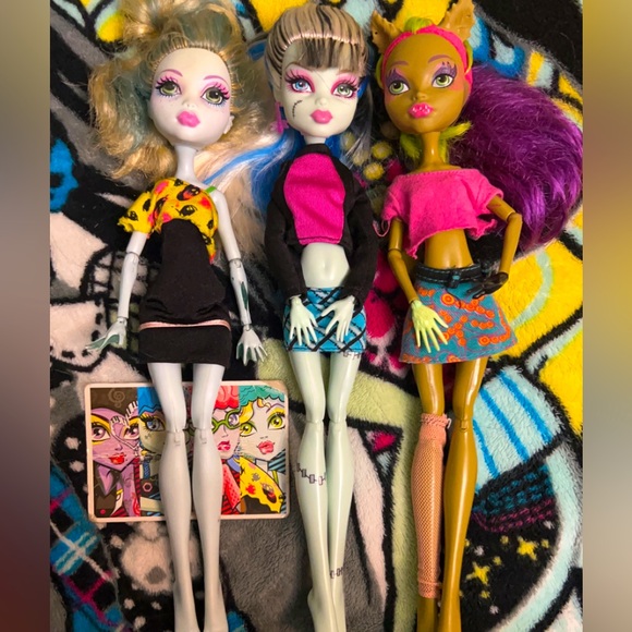 SOLD - Picture 1 of 4